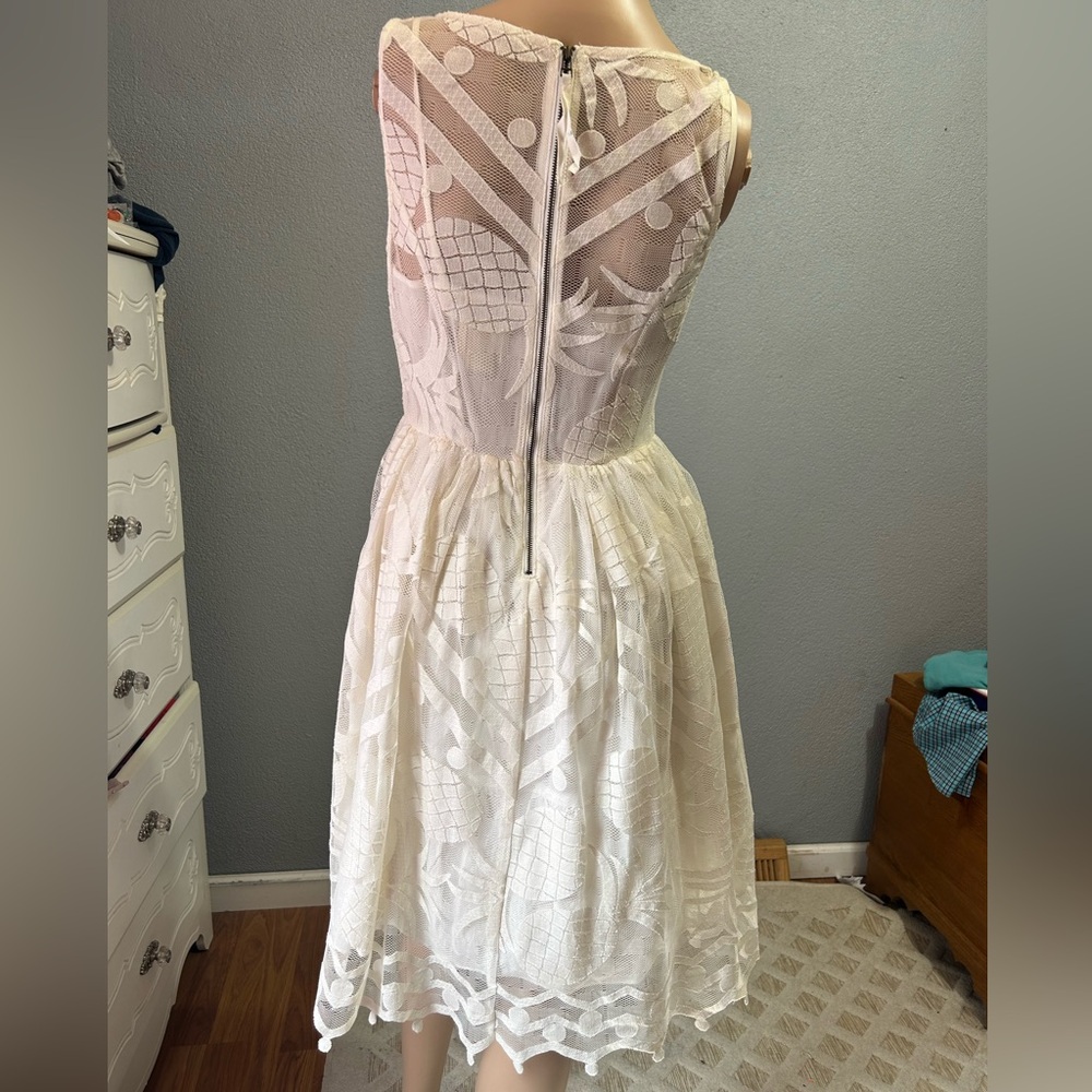 Maeve Anthropology pina pineapple lace fit and flare size 0 - Picture 6 of 12